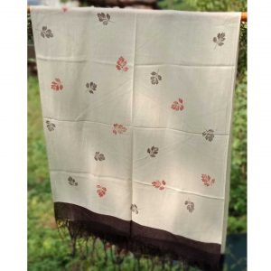 Leaf Motifs on Stole