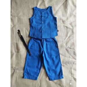 Sleeveless top pyjama pant combo
