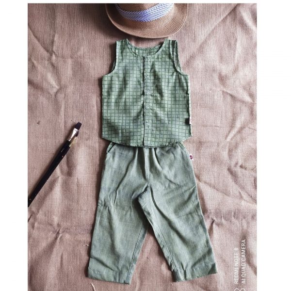 Sleeveless top pyjama pant combo - Image 2