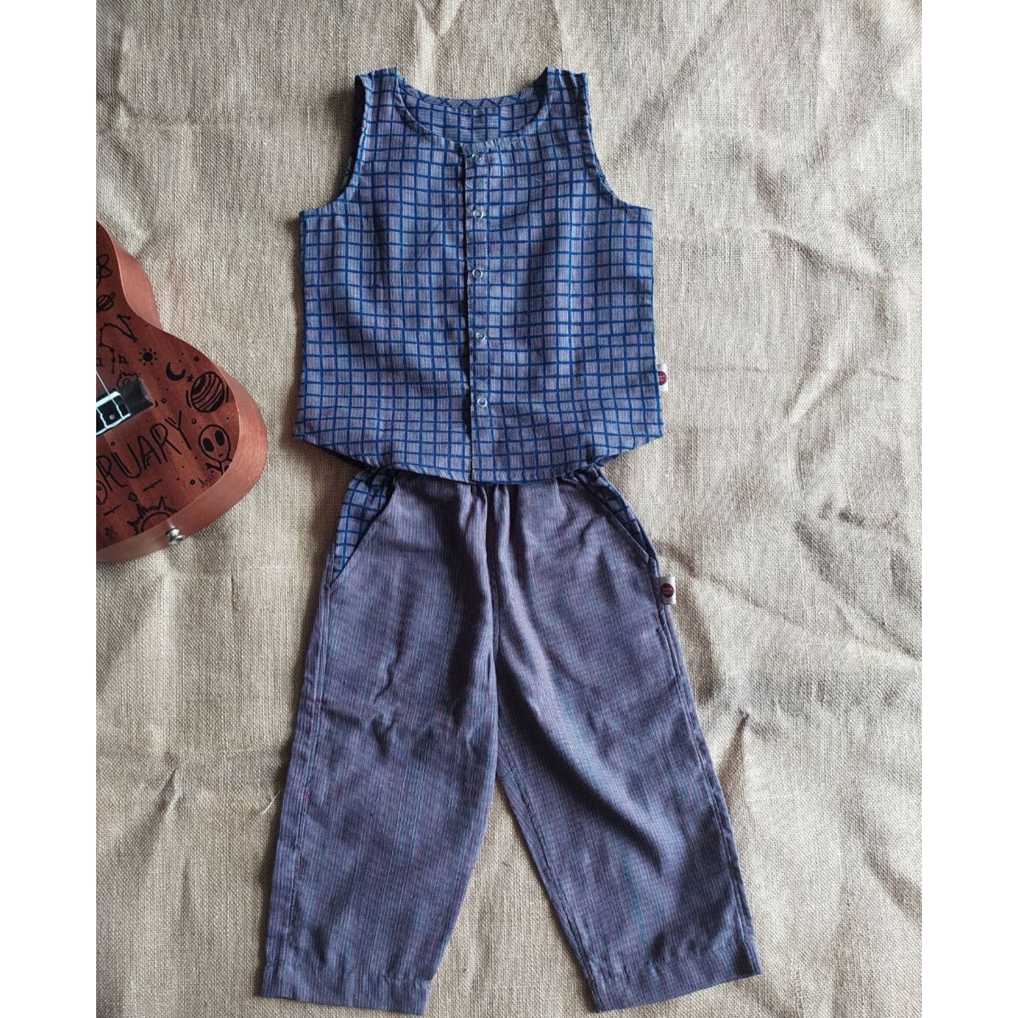 Sleeveless top pyjama pant combo - Image 4